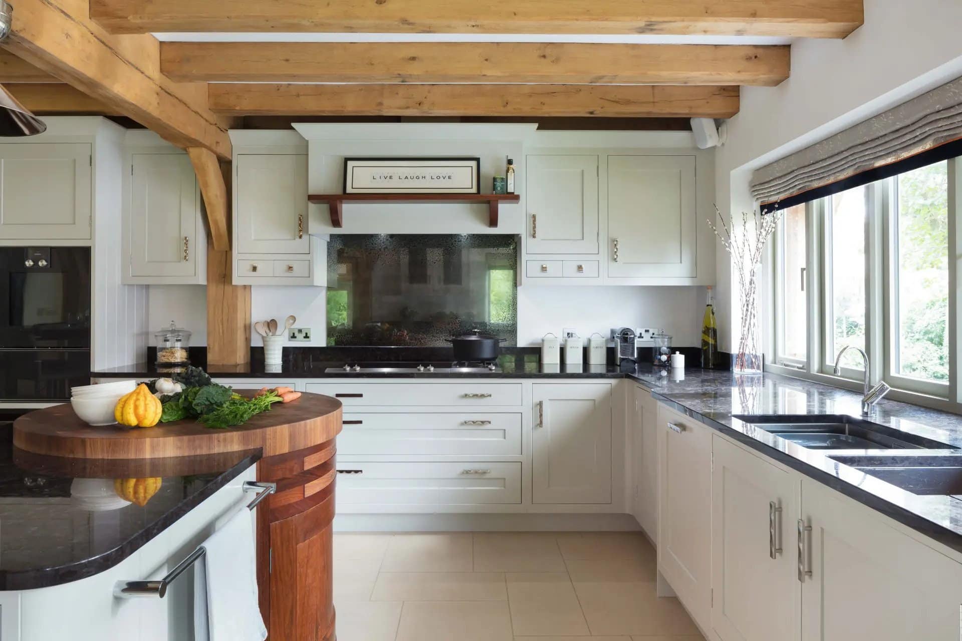 Searle & Taylor Handmade Bespoke and Contemporary Kitchens