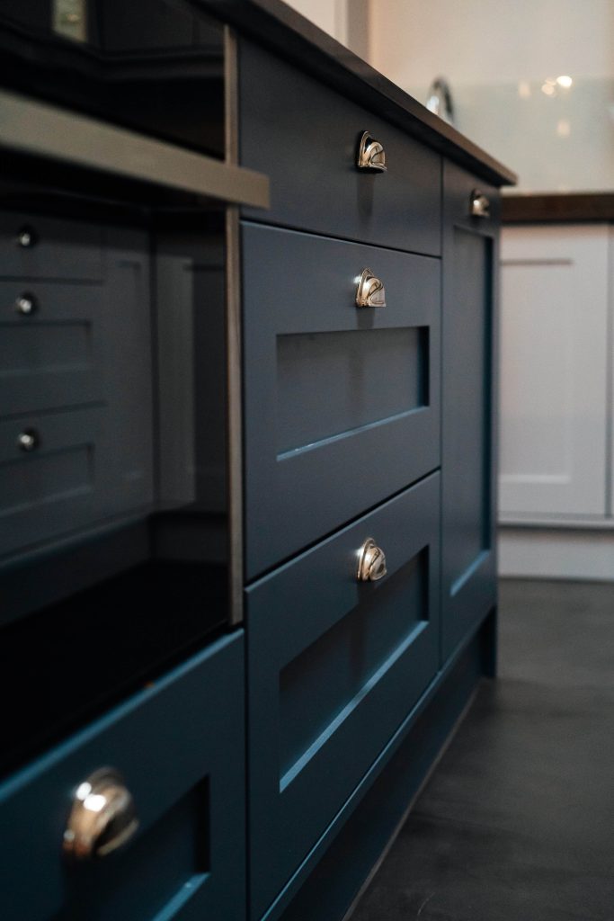 Searle & Taylor - Handmade Bespoke Kitchen 5